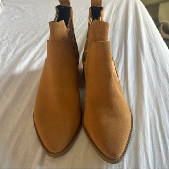 Rebecca Minkoff Suede boots - size 6 - Picture 2 of 5
